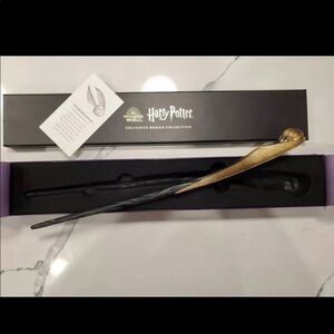 Harry Potter NYC Exclusive Golden Snitch Wand